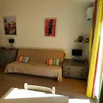 A 2 Min Des Plages Clim Parking Apartment *