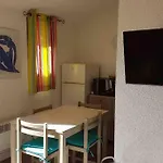 A 2 Min Des Plages Clim Parking Apartment *