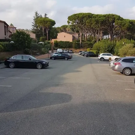 A 2 Min Des Plages Clim Parking